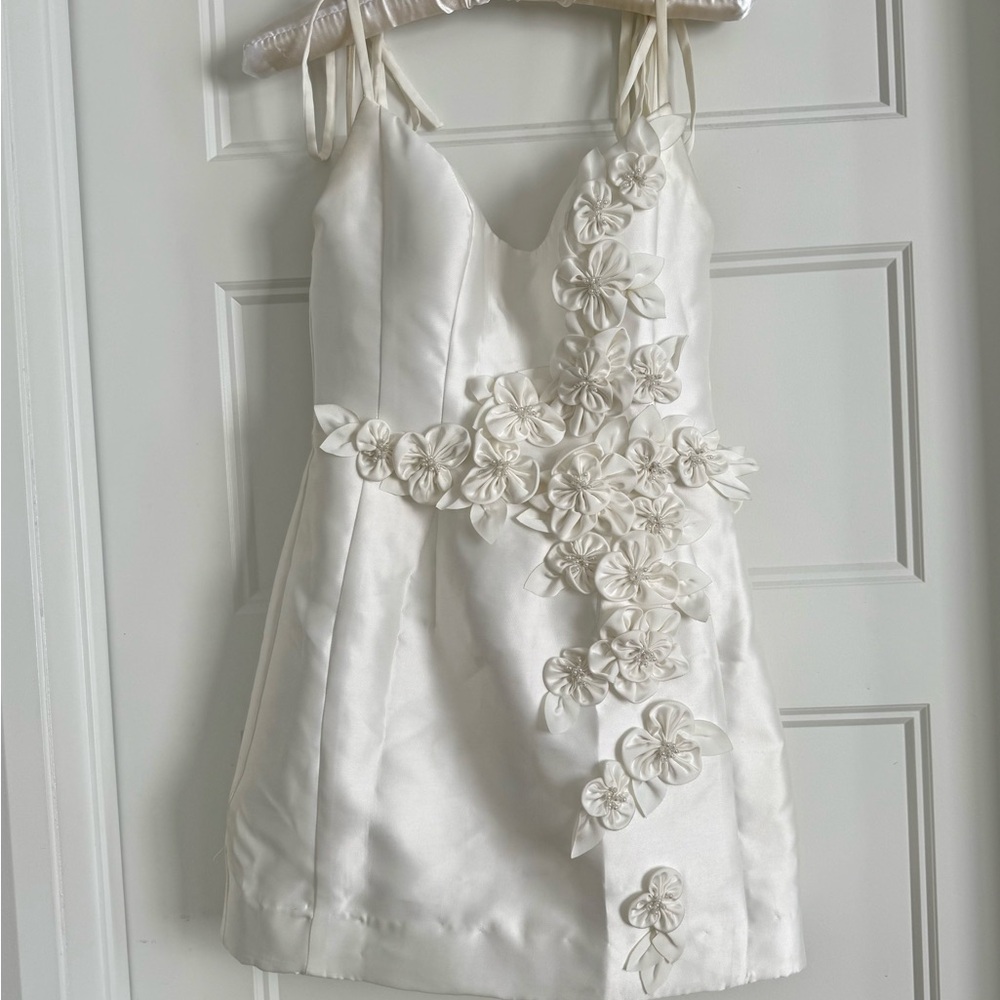 Elegant White Floral Bridal Dress